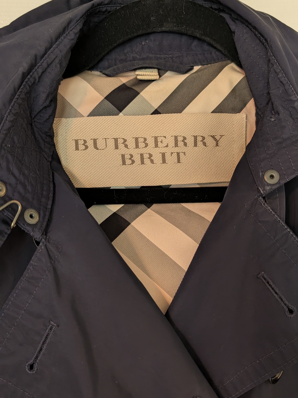 Burberry Brit Navy Double-Breasted Short Trench Coat - Picture 6 of 16